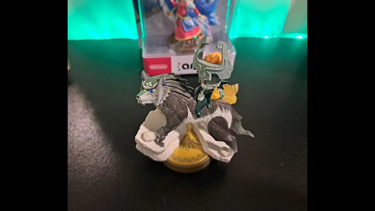 Nintendo amiibo, collecting Wolf Link from, The Legend of Zelda Twilight princess.