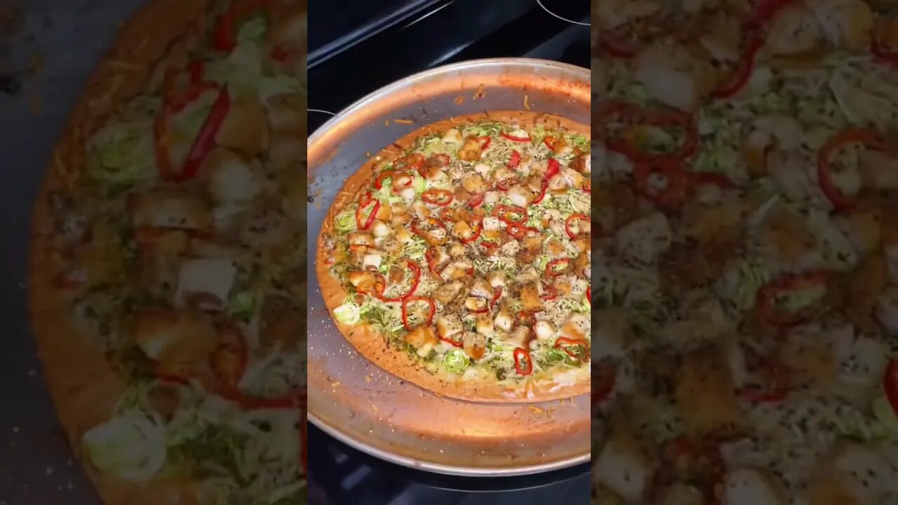 pesto chicken pizza recipe | keto recipes | low carb | low carb diet | low carb recipes#Shorts #keto