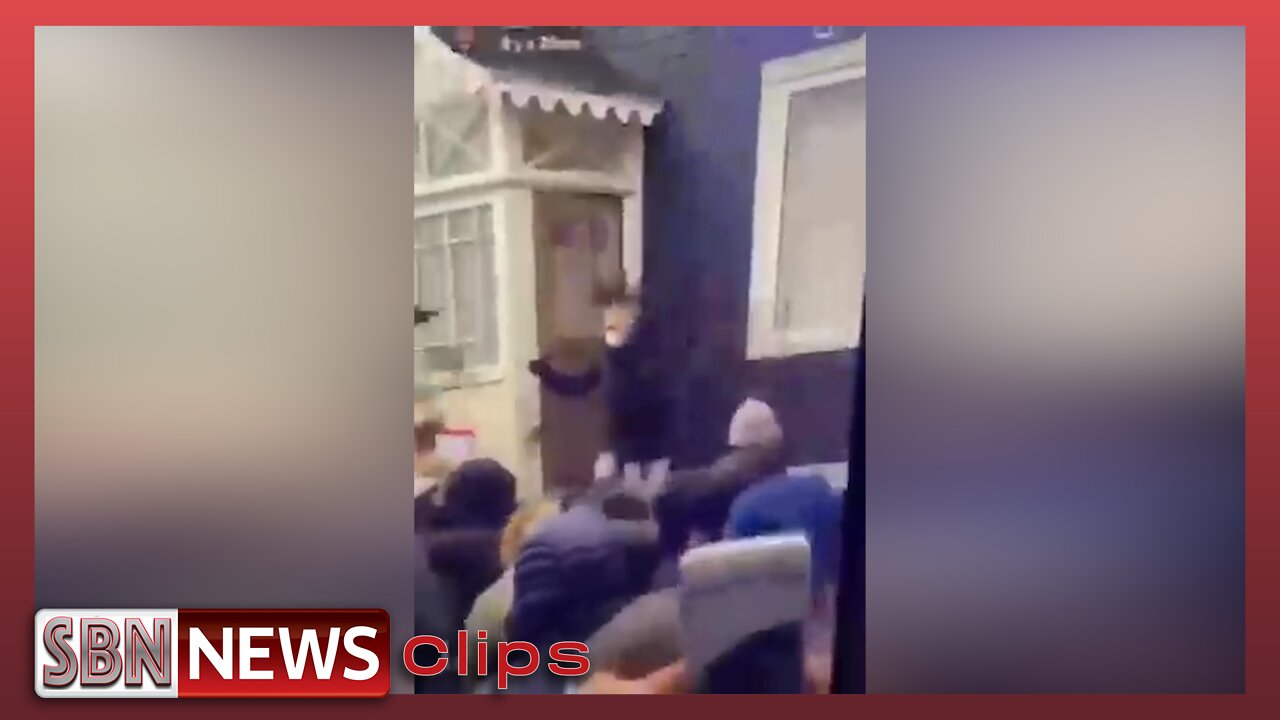 French Throw Mud at Globalist Parasite Stephanie Claireaux - 5848
