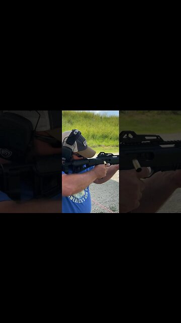 Hi-Point 10 mm Carbine at GunCon