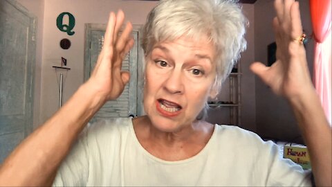 Lady Melody reads Harry Potter-episode 44