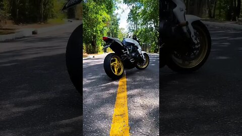 CB 1000