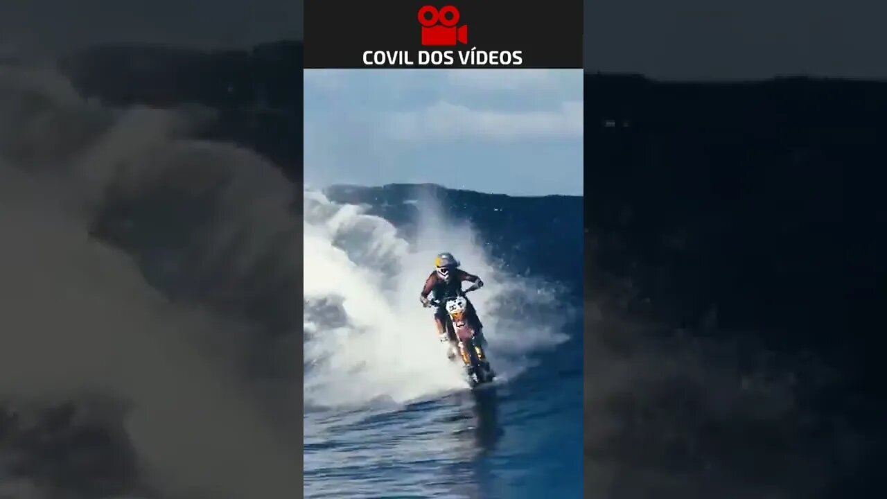 surfando de moto