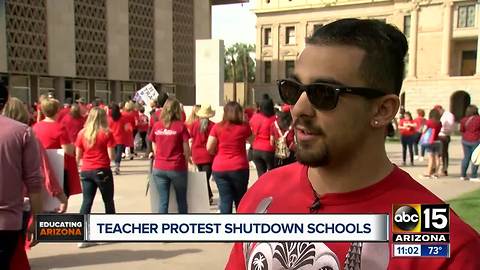 Teachers protest low pay in Arizona