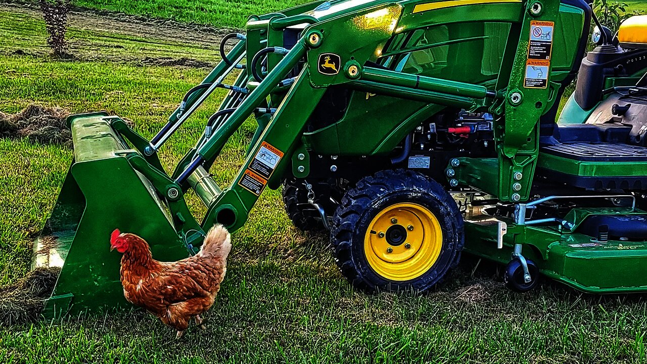 2021 John Deere 1025r subcompact tractor being delivered