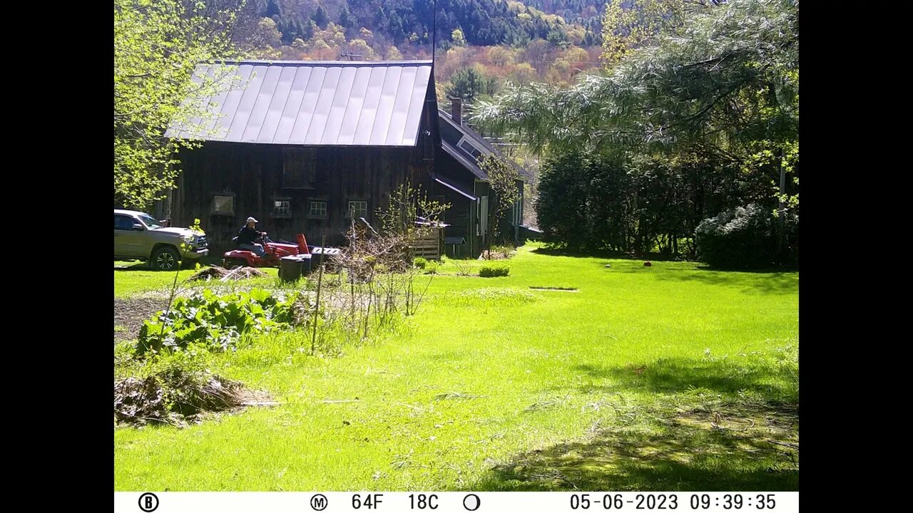 Homestead Dooryard (Snowblower off Mower deck on)