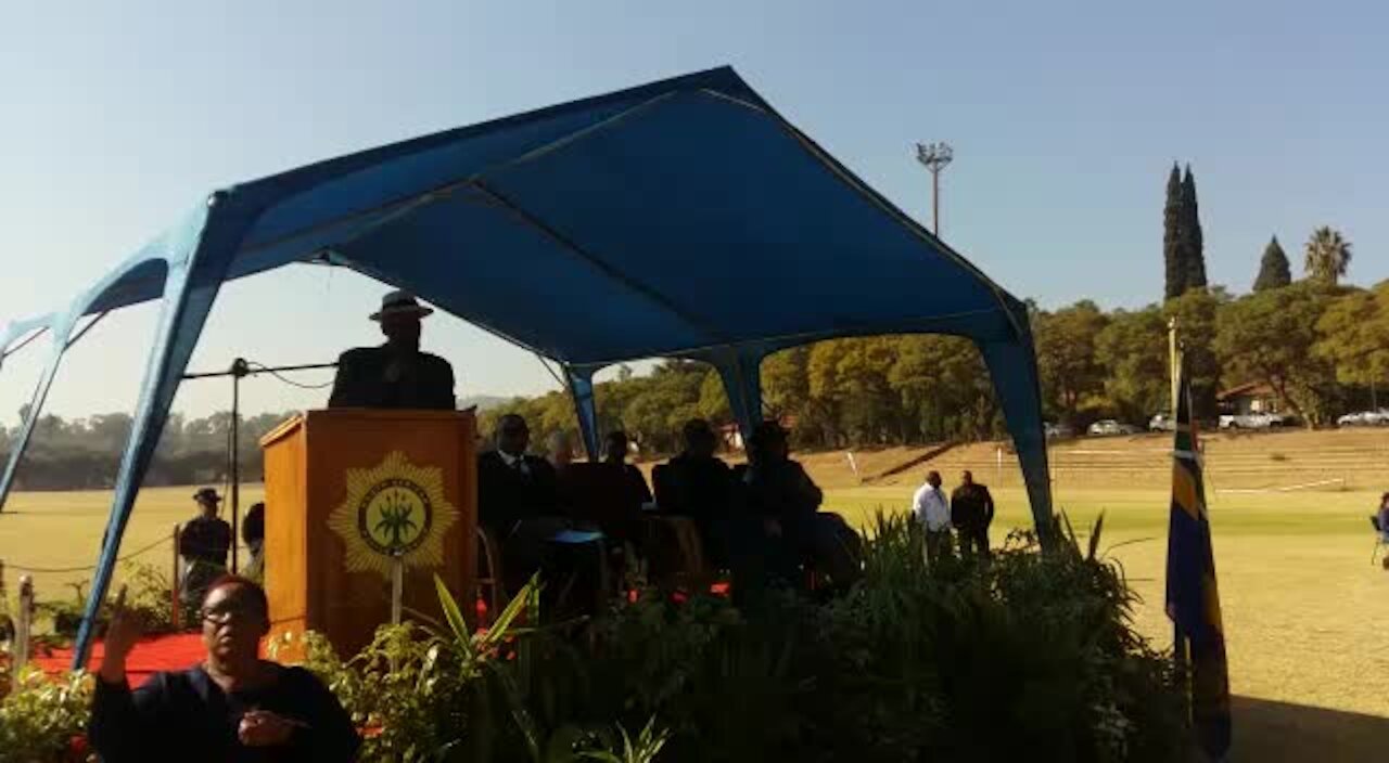 SOUTH AFRICA - Pretoria - Bheki Cele - 'take a child to work' campaign (odJ)