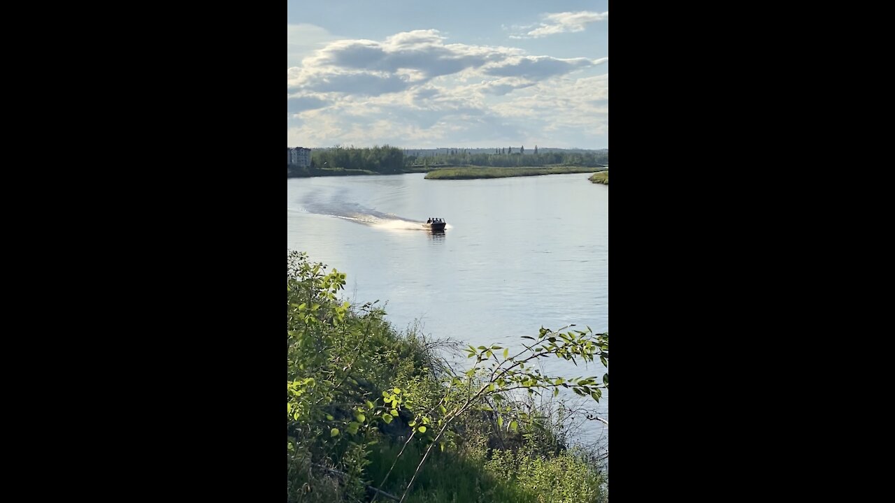 Relaxing on the Clearwater River!