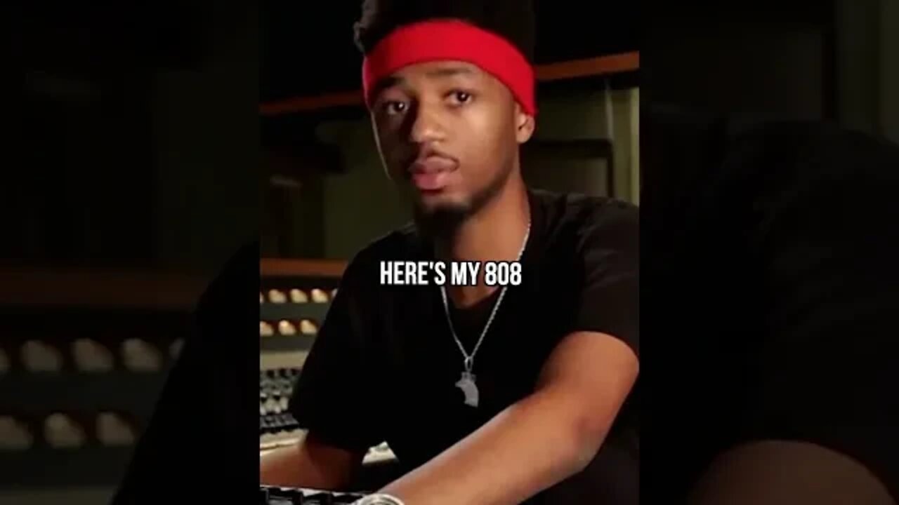 Metro Boomin: Here's my 808 🤣