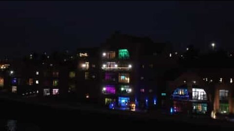 Ces immeubles sont convertis en boîtes de nuit géantes !