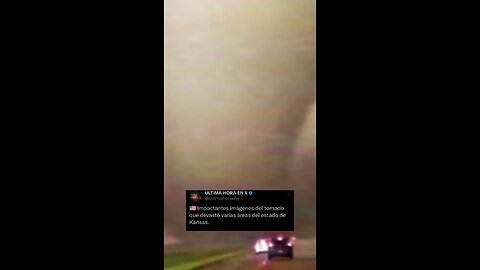 🇺🇸 Impactantes imágenes del tornado que devastó varias áreas del estado de Kansas. (Timelapse)