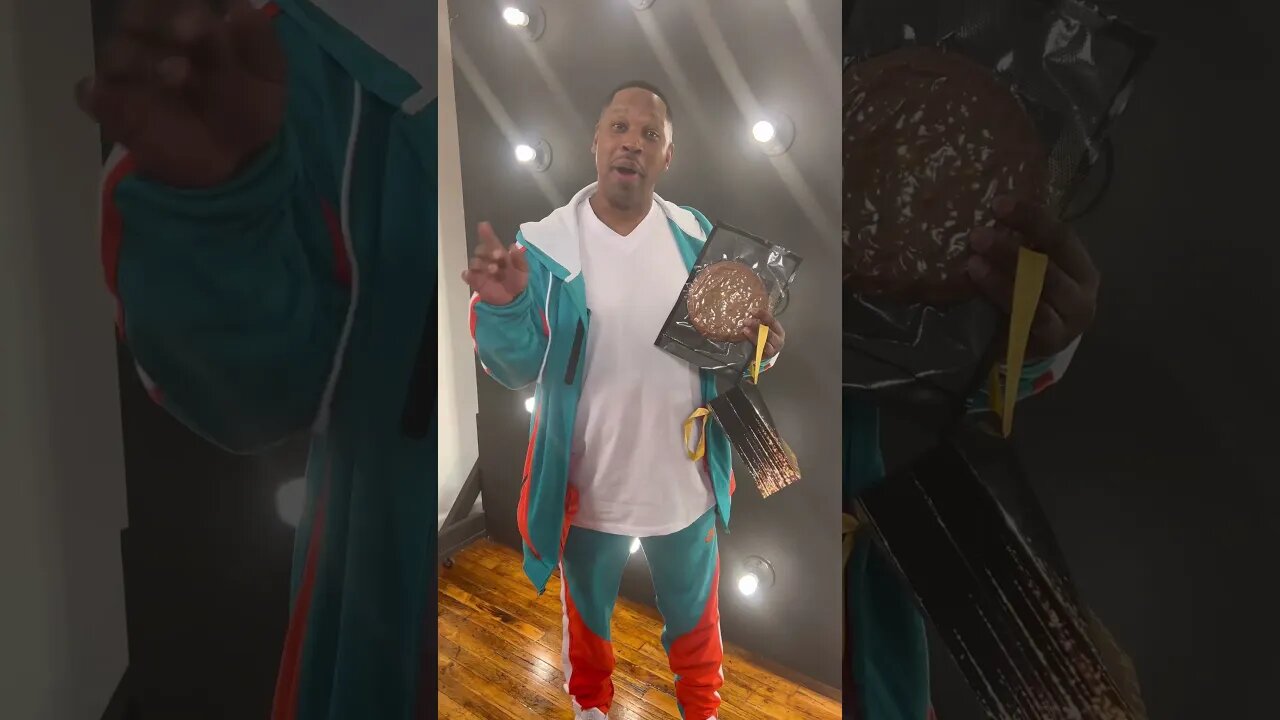 Order today! https://angelscookieshop.com/ and follow Angels Cookie Shop on IG! @itsangelscookieshop