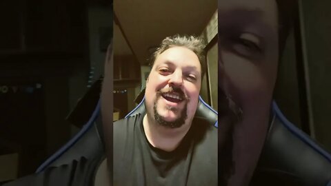 Dog Wants Kisses Too 😘