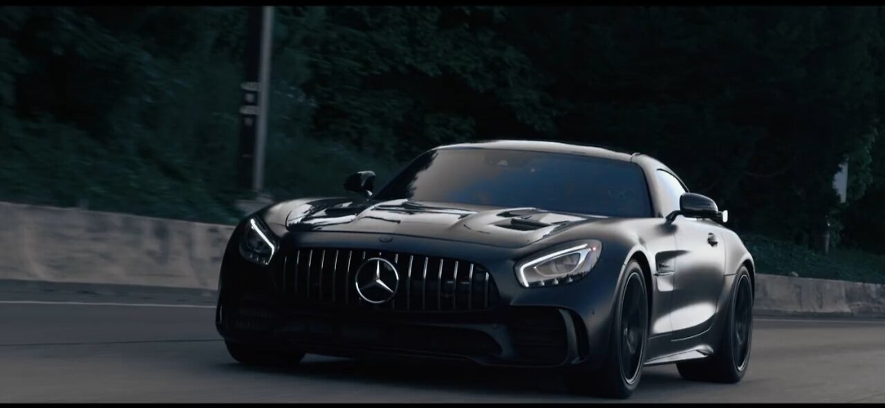 The mercedes-amg-gt: Built to thrill