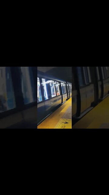 Très chic métro #viralvideo #montreal #traintravel #montrealtourism