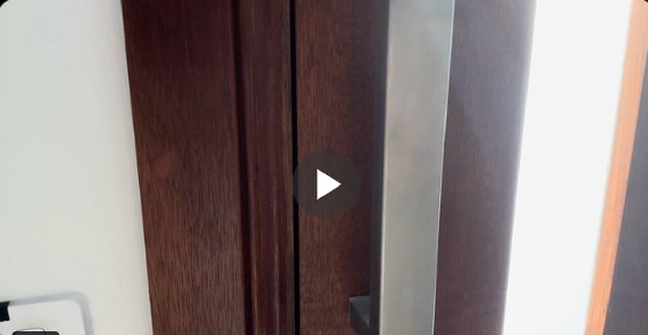 Female Australian cops threaten to institutionalize a man for not going to his therapist.