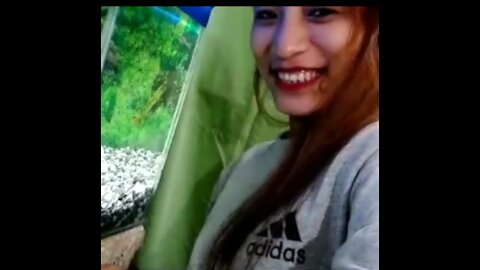 A fish in Aquariums😘