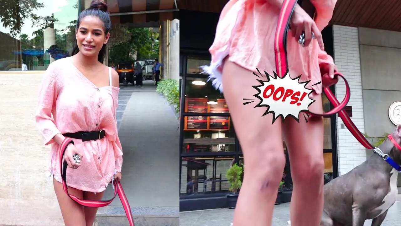 Poonam Pandey Oops Moment spotted at Lokhandwala 😘 😍