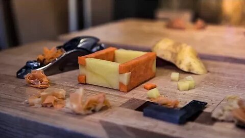 Making a Dovetailed Box from Potato.