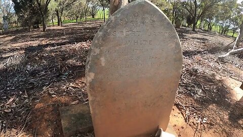 Tarlee Cemetery Part 1 | Intrepids