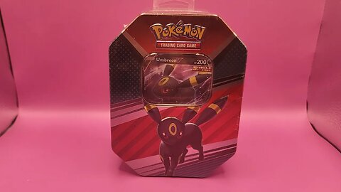 Umbreon Pokemon Tin opening.