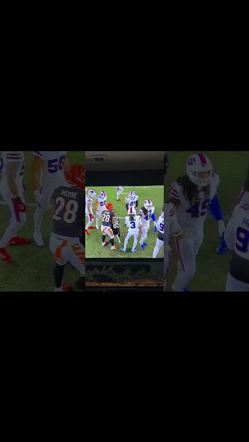 Damar Hamlin duffle my collapsed on field