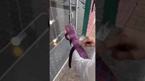 Best and Easiest way to knot a Tie!👌👌👌#shorts
