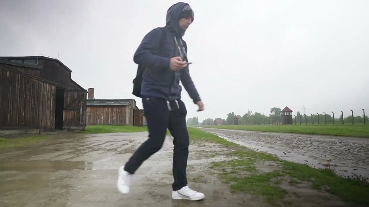 Auschwitz 6