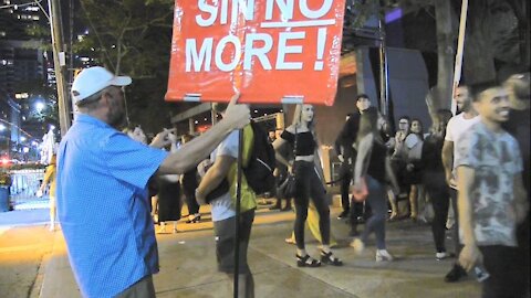 Toronto Night Clubs - Street Preaching - Kerrigan Skelly of PinPoint Evangelism