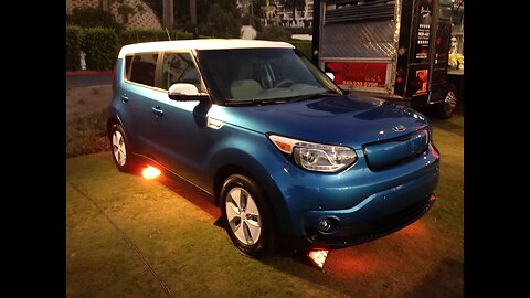 FIRST DRIVE! 2015 Kia Soul EV