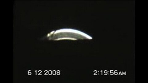 (2 of 3) 2008 Turkey UFO Video - Kumburgaz UFO OVNI (Increased Quality Version)