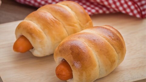 How to make Delicious Sausage Bread Rolls | Easy bread recipe