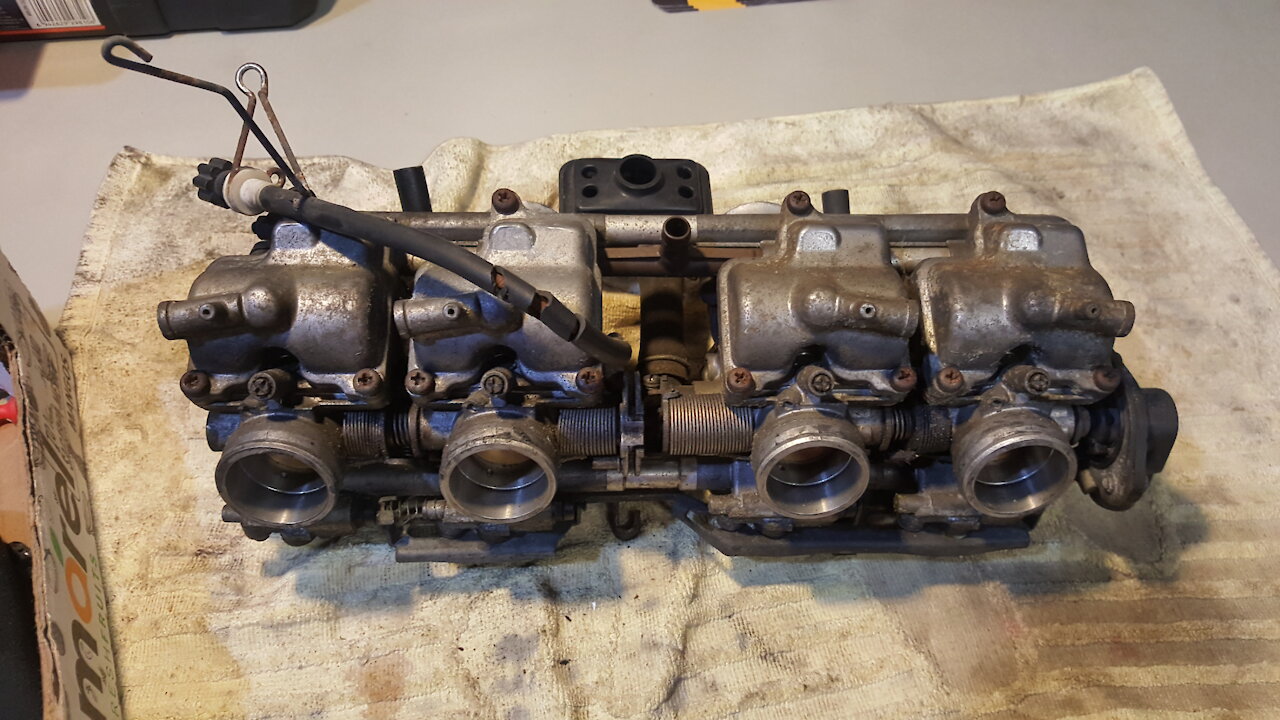 Mc22 carburetor discount