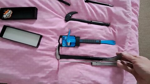 POCKET PRYBARS: Which one to chose: titanium, steel & other materials Practically sized part 1 of 2