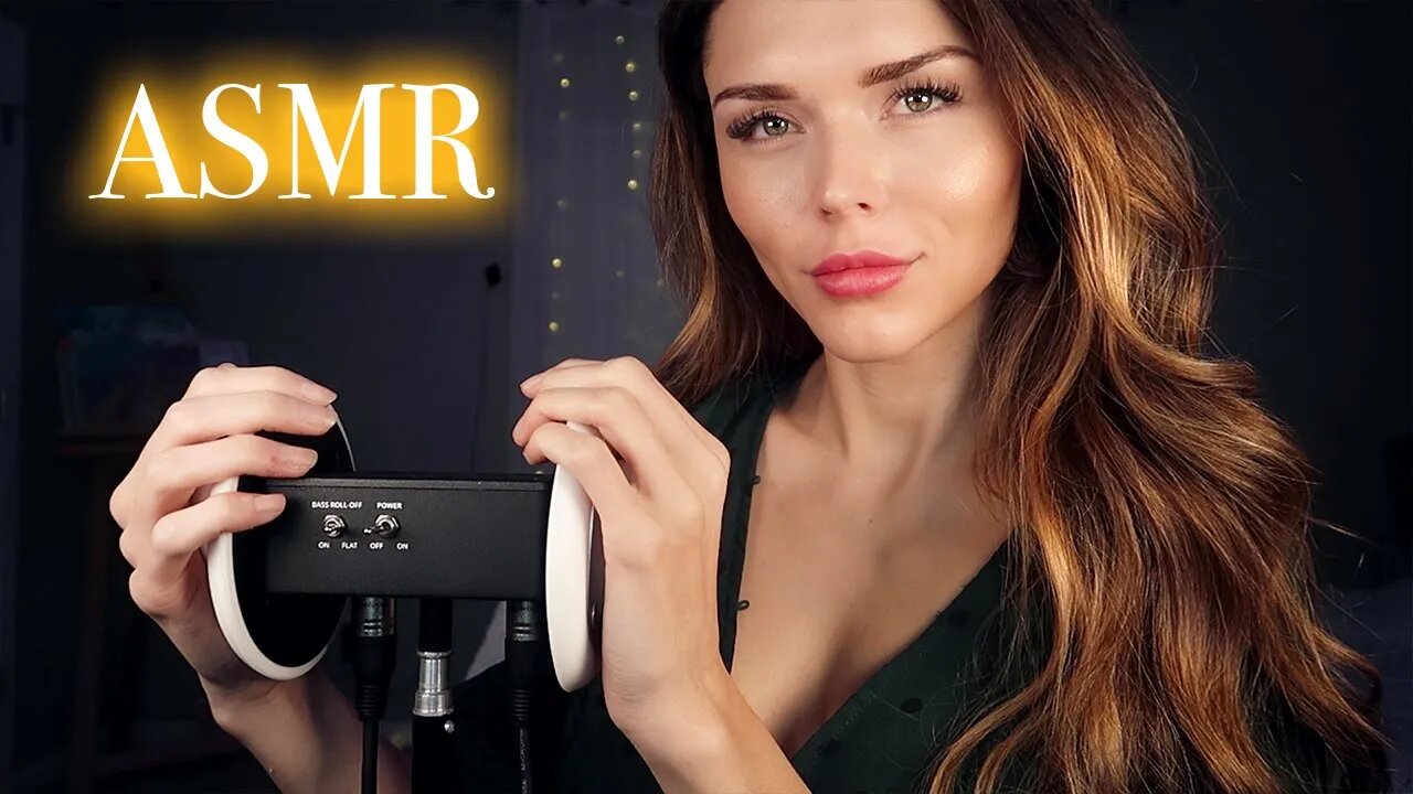 ASMR | Tingly and Relaxing Ear Massage with Oil and Whispers [60 FPS]