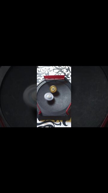 batalha de beyblade fafnir vs longinus (quem venceu essa? 🤔😎)
