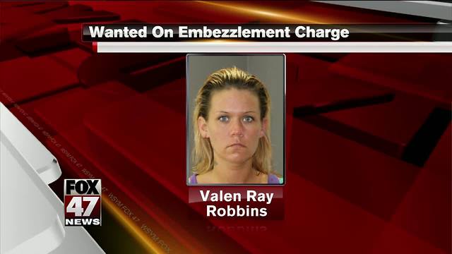 Woman wanted on felony charges in Lansing