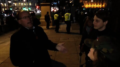 BASED AMY YOUR A SOY BOY DEFENFDING THE POLICE #MILLIONMASKEDMARCH