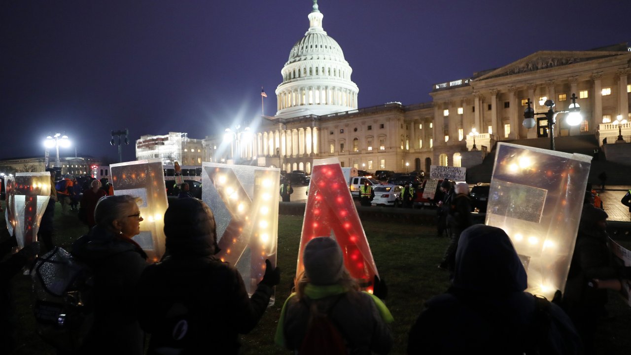 Protests Erupt Nationwide After President Trump Acquitted by Senate