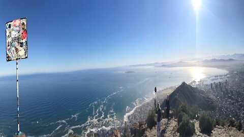 5D SUNRISE HIKING UP LIONS HEAD FOR MORNING VIEWS OVER CAPE TOWN SOUTH AFRICA
