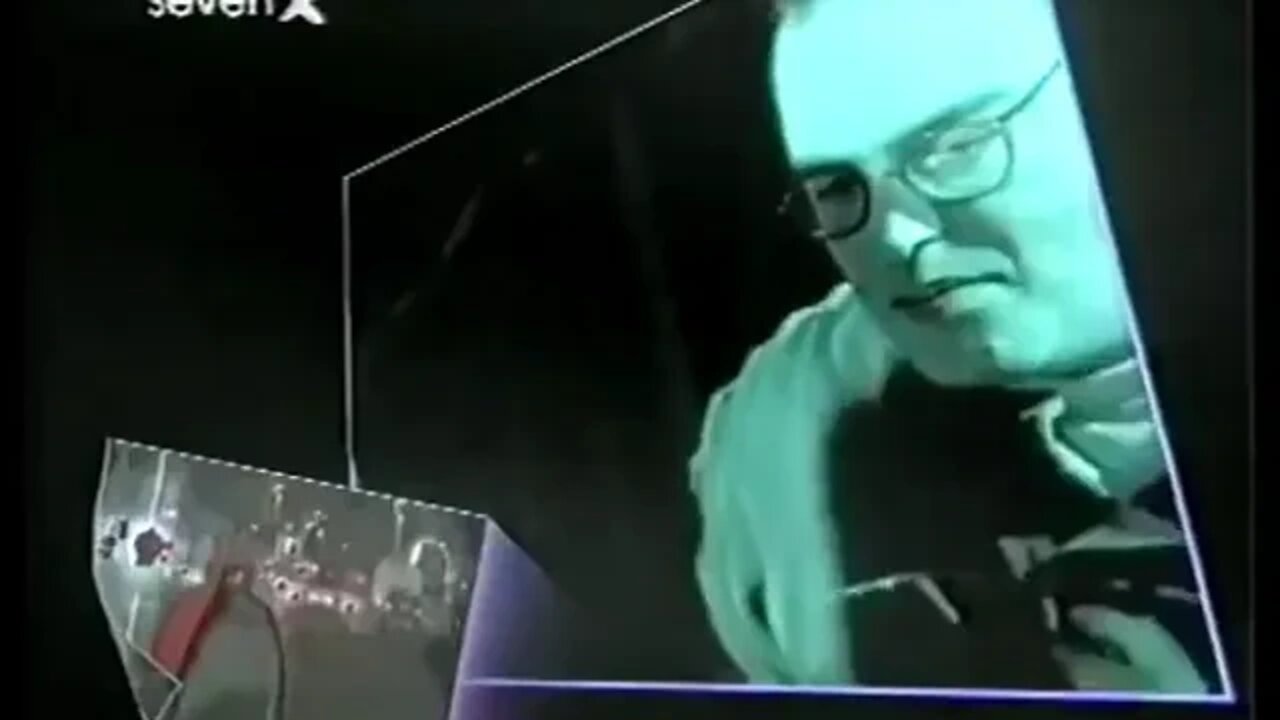 Υπόγεια Ρεύματα - Μ' αρέσει να μη λέω πολλά (1994) - Μουσικό βίντεο