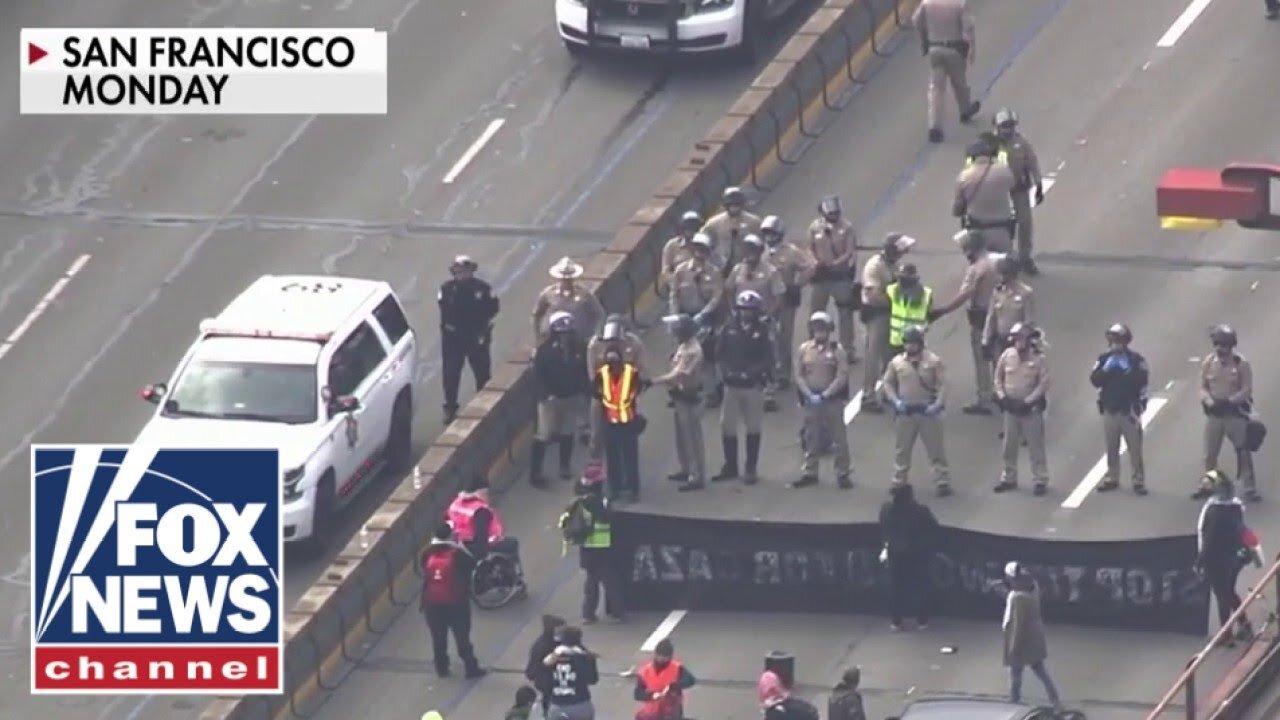 Anti-Israel agitators shut down Golden Gate Bridge, Chicago airport traffic