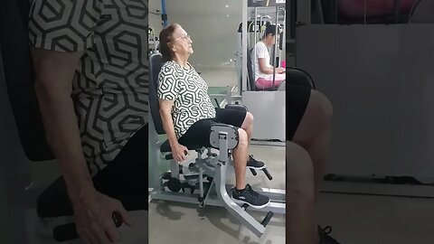 81 ANOS E TREINANDO PERNA E VOCE ? PERSONAL AUGUSTO RODRIGUES CONSULTORIA INSTA @EUAUGUSTORODRIGUES