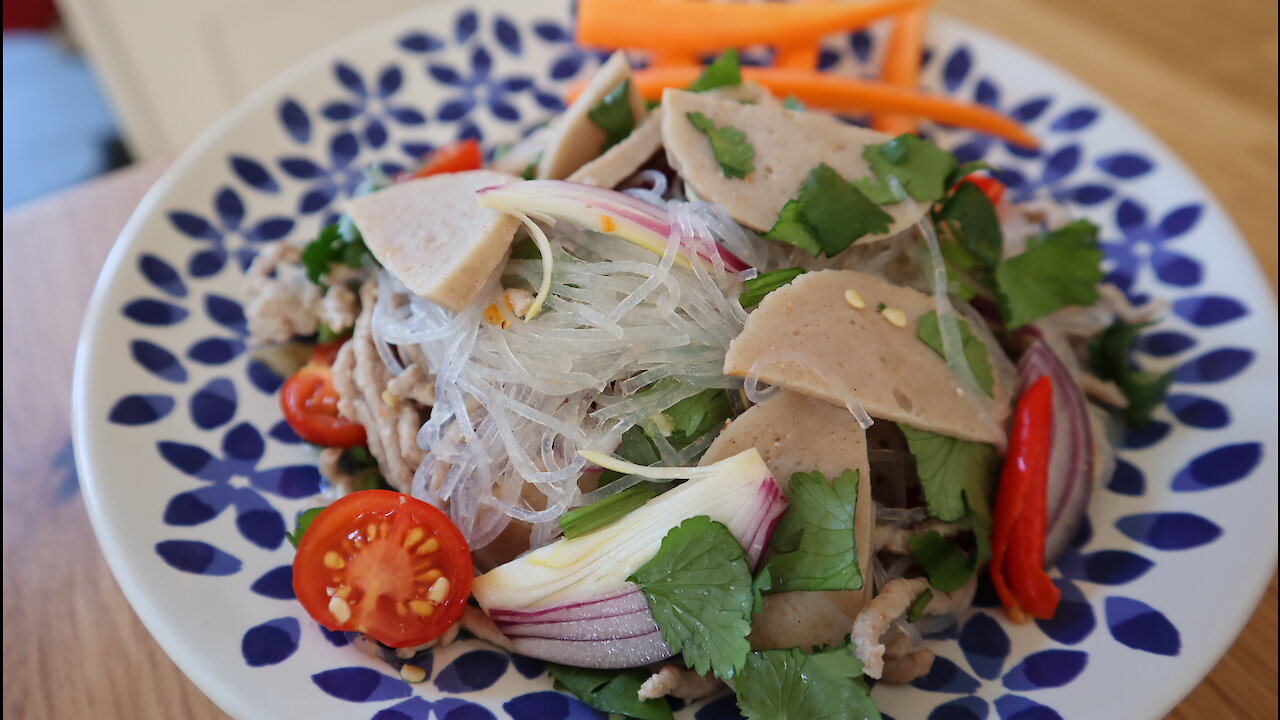 How to make spicy Thai glass noodle salad with Vietnamese sausage