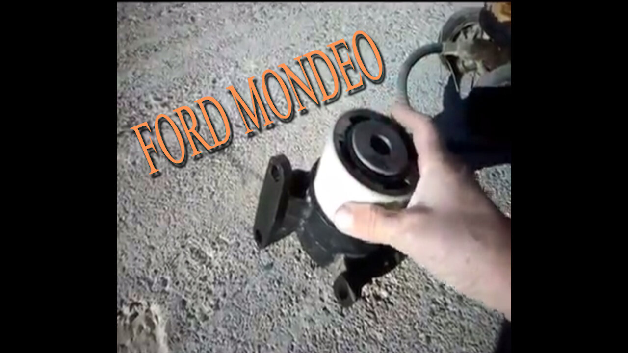 Ford Mondeo 1 de 1993 1996 - Changez vous même Silent Block moteur