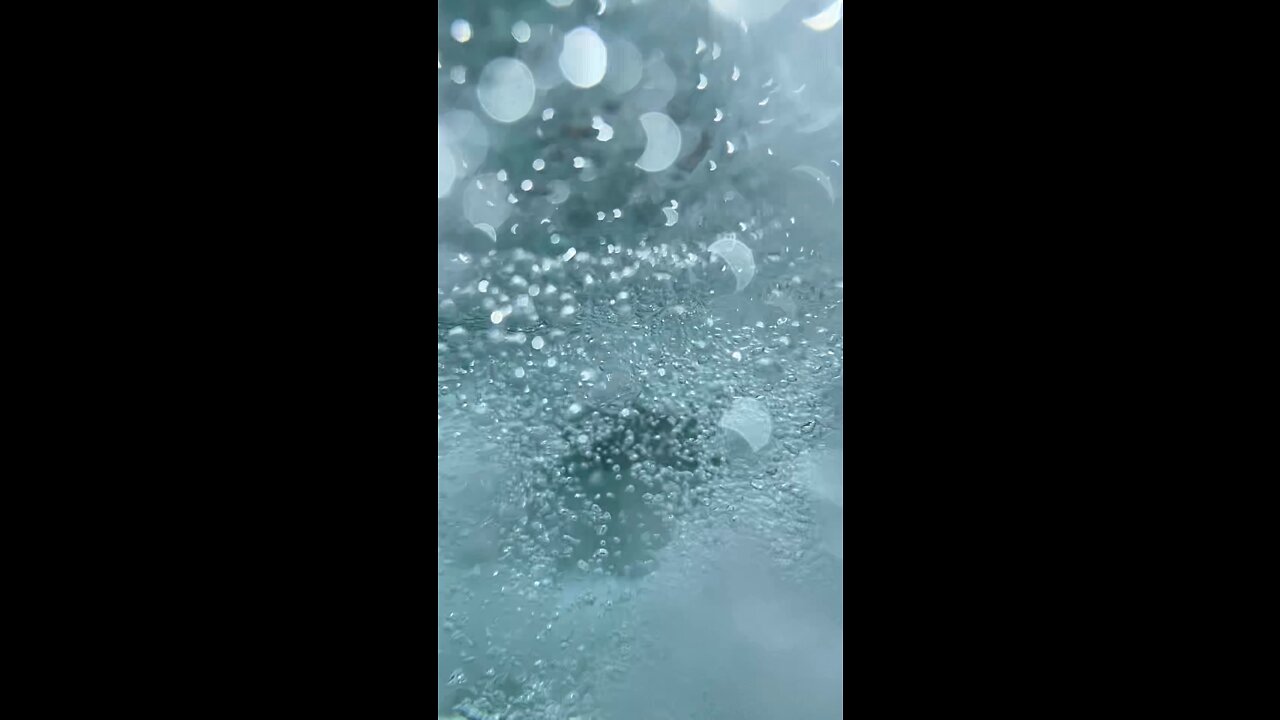 More Slo-Mo Hot Tub Bubbles For Your Viewing Pleasure