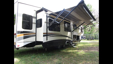 2016 NORTH POINT (BY JAYCO) 377RLBH