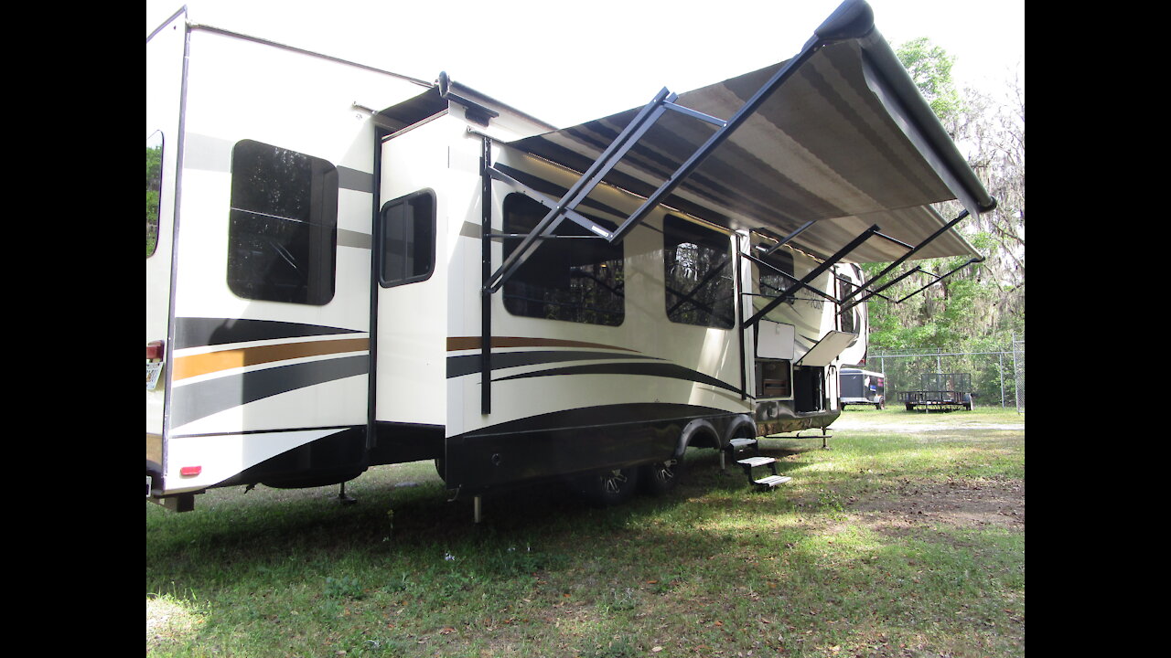 2016 NORTH POINT (BY JAYCO) 377RLBH