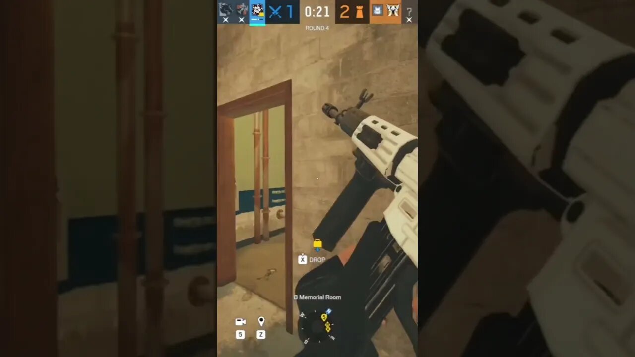 Ez 4k/ Valk Assist #rainbowsixsiege #ranked #r6s #r6siege #gaming #viral #clips