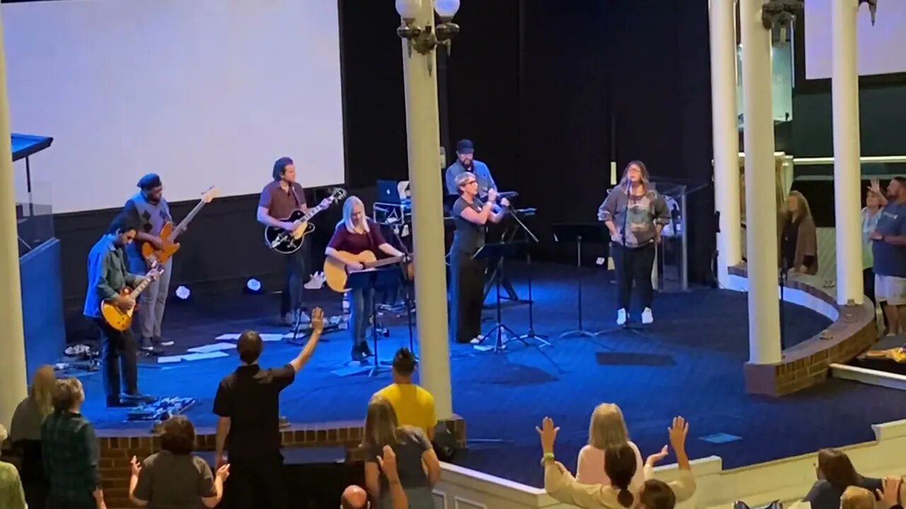 "Behold the King" - Harvest Fest MorningStar worship, Suzy Yaraei, Kelani Webb, Molly Williams